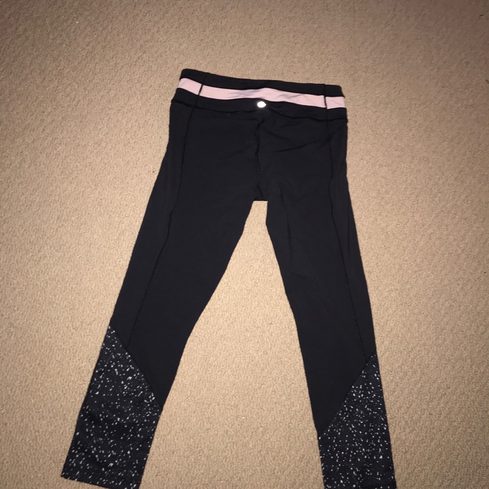 Lululemon Splatter Capris - Picture 4 of 4